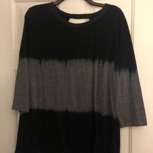 Faded 3/4 sleeve top